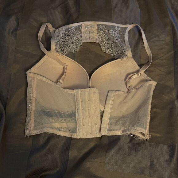 Victoria’s Secret Bombshell Lace Push-Up Bra – Ivory 32C - Picture 4 of 5